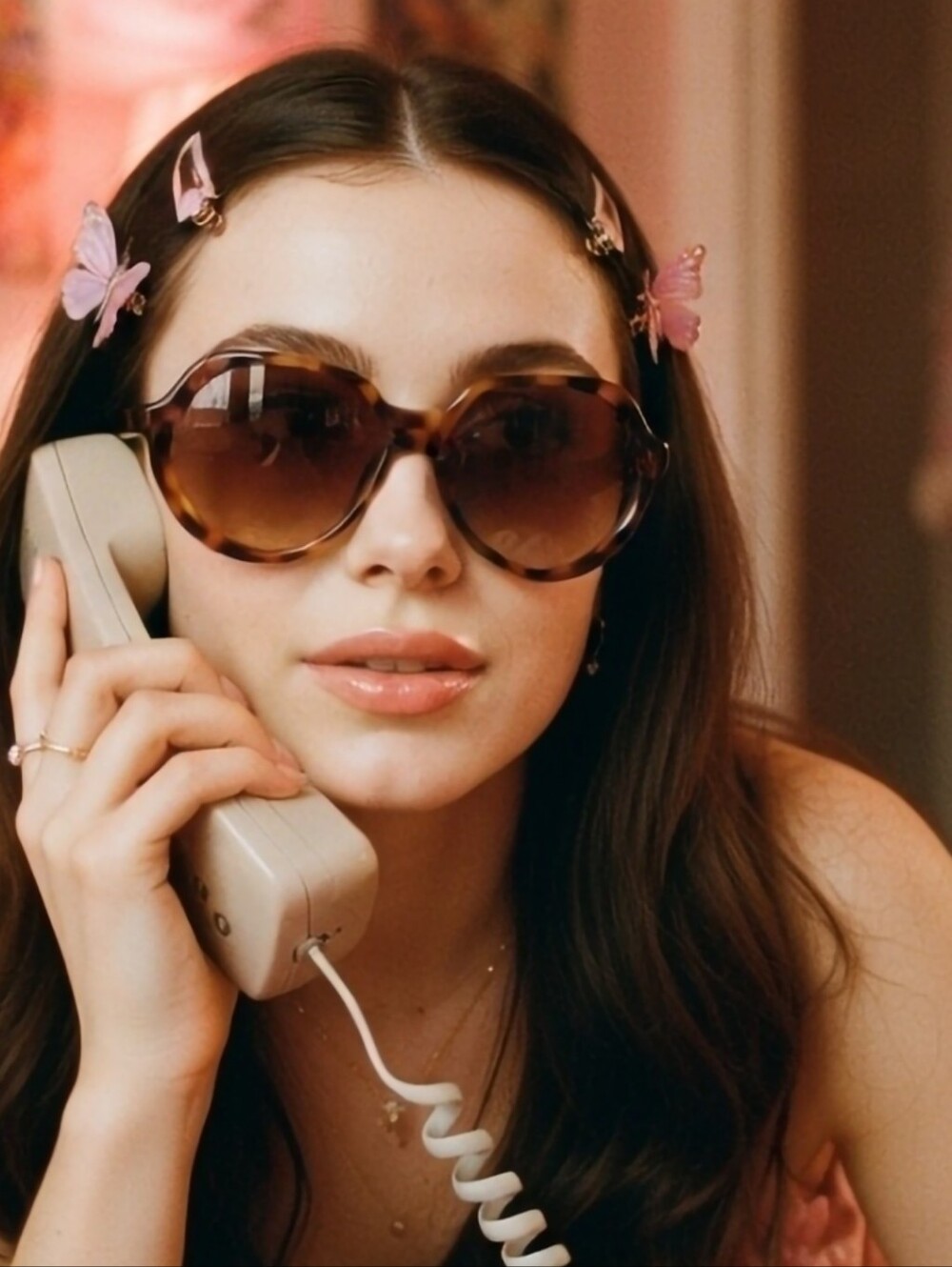 Victoria Beckham Tortoiseshell Sunglasses with Brown Gradient Lenses